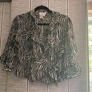 Vintage Tess Wrap Blouse Size 8 zebra print excellent condition